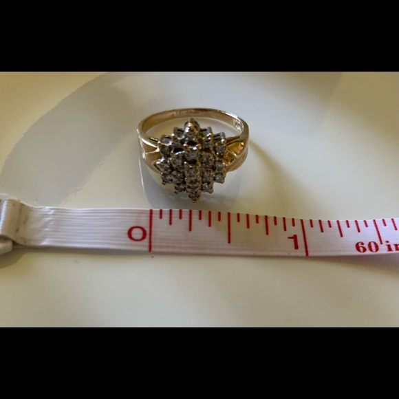 Vintage Estate Snowflake Cluster Diamond Ring - Picture 3 of 4